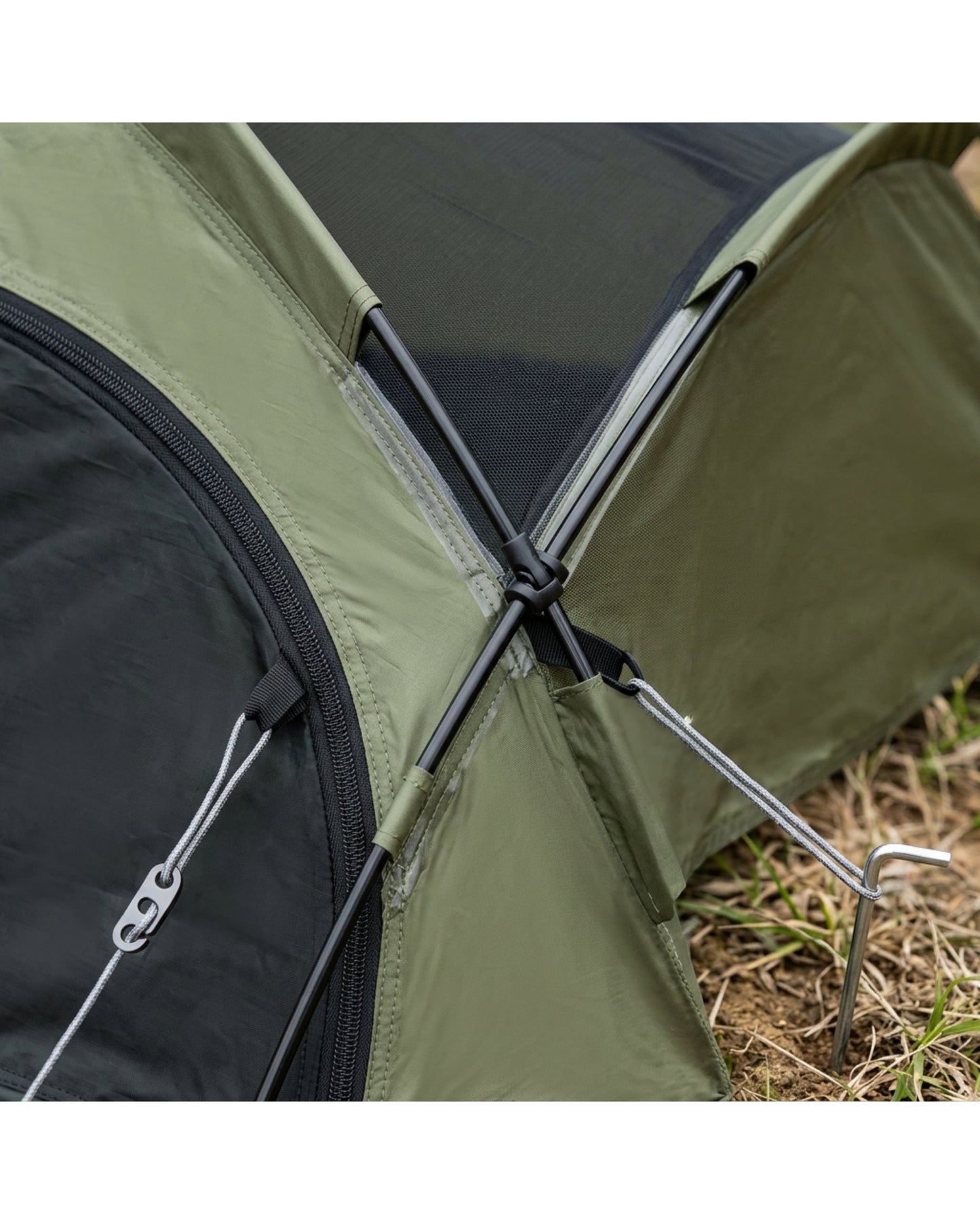 Wareo 2-Person Dome Camping Tent 210 x 150 cm Olive and Graphite - Detail view